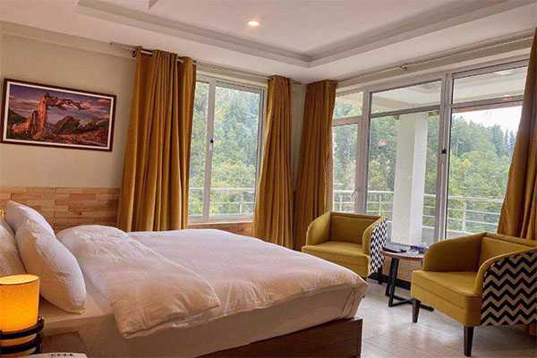 King Room with Balcony Fogland Hotel