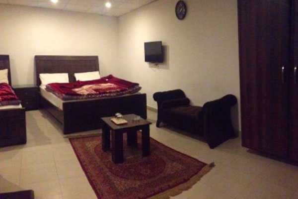 Deluxe Quadruple Room The Smart Hotel