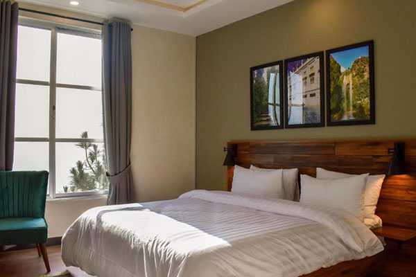 Deluxe Double Room with Mountain View The Point by Roomy