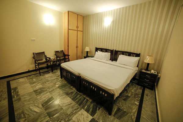Standard Double Room Chinar Resorts